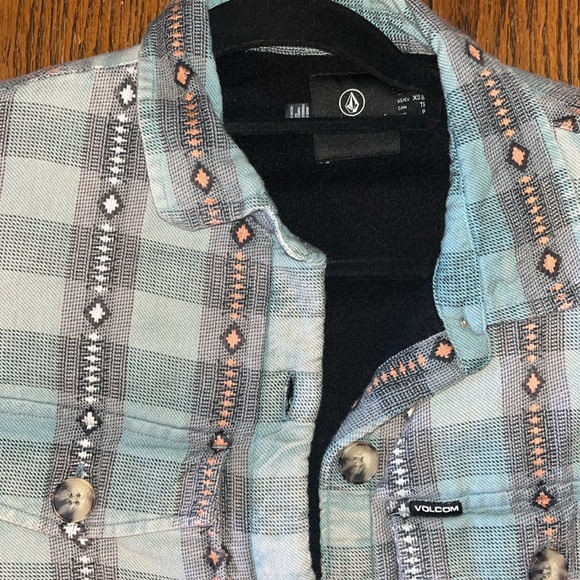 Volcom shacket - Picture 2 of 5